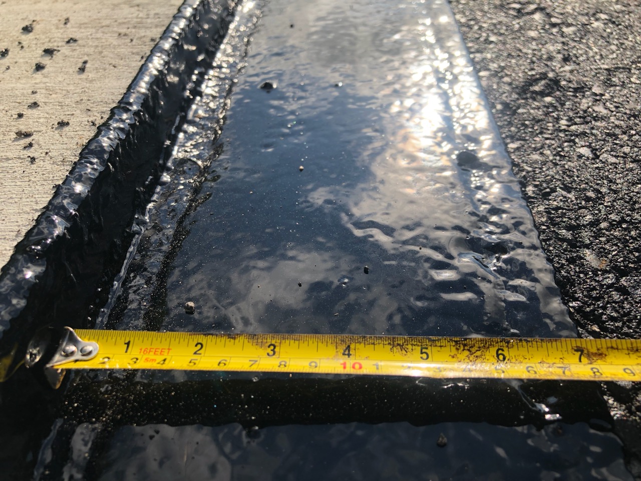 agencies are turning to Void Reducing Asphalt Membrane (VRAM) to reinforce these vulnerable concrete asphalt interfaces